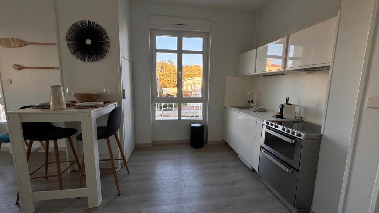 Appartement Vue Mer A Pontaillac Royan Esterno foto